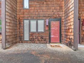 115 Beechnut St #G9 - Photo 1 of 1