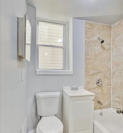 304 N 5th St #1 - Photo 6 of 8