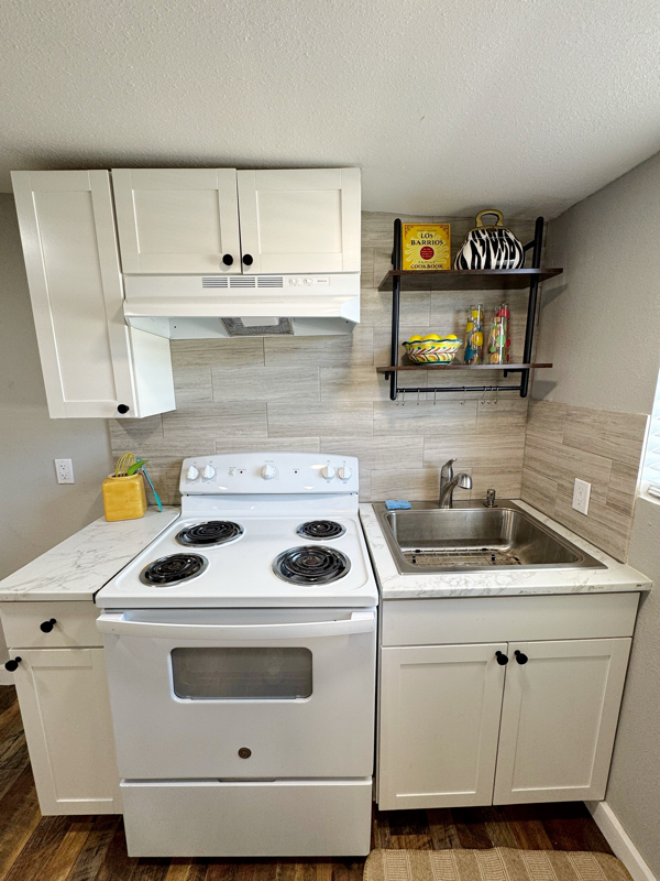 739 E Highland Blvd #2 - Photo 4 of 20