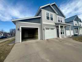 featured image of 516 W Thomas St