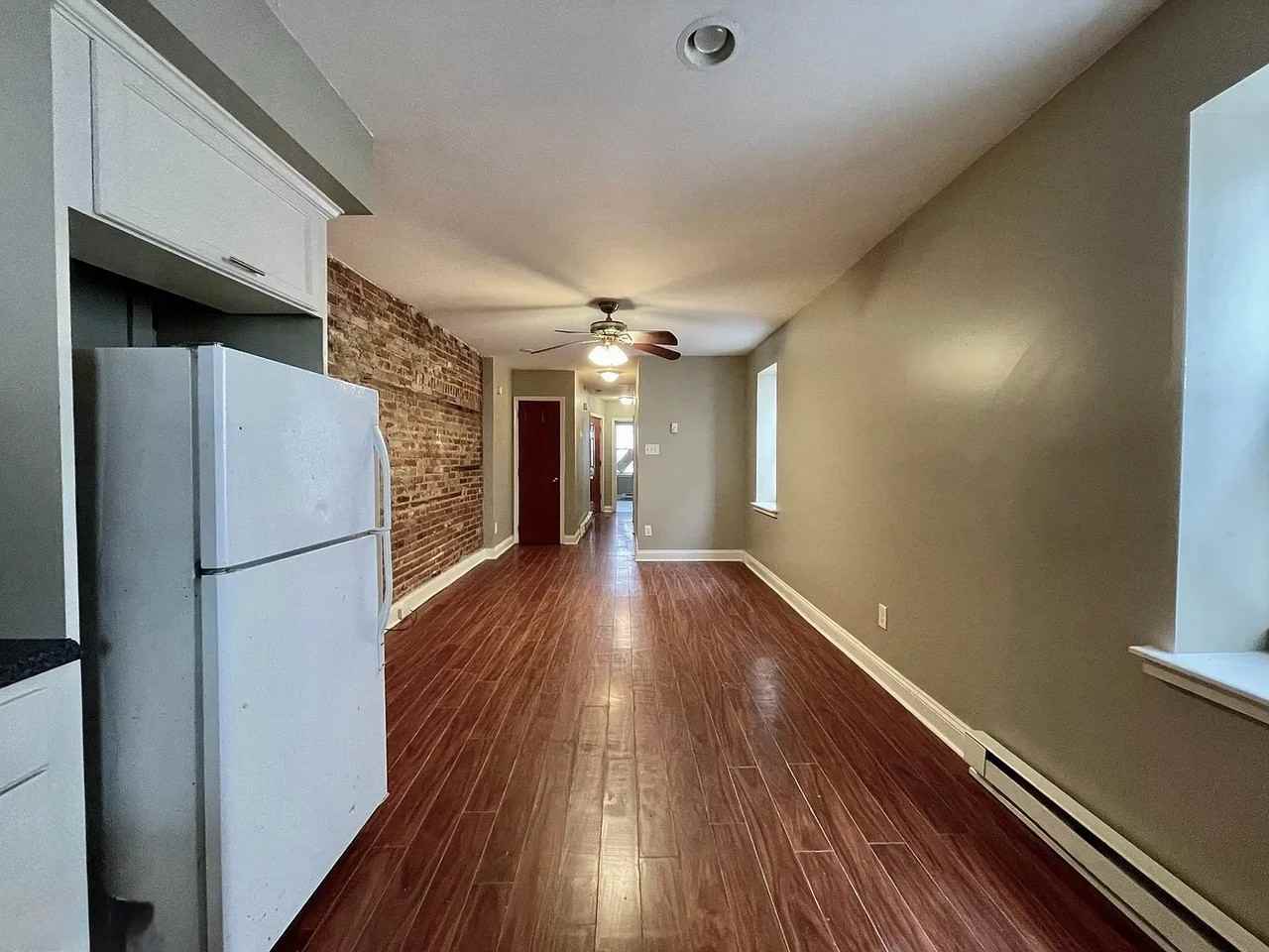 331 Rose St #1 - Photo 3 of 9