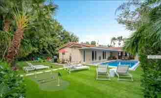 featured image of 2409 Ne 22nd Ter