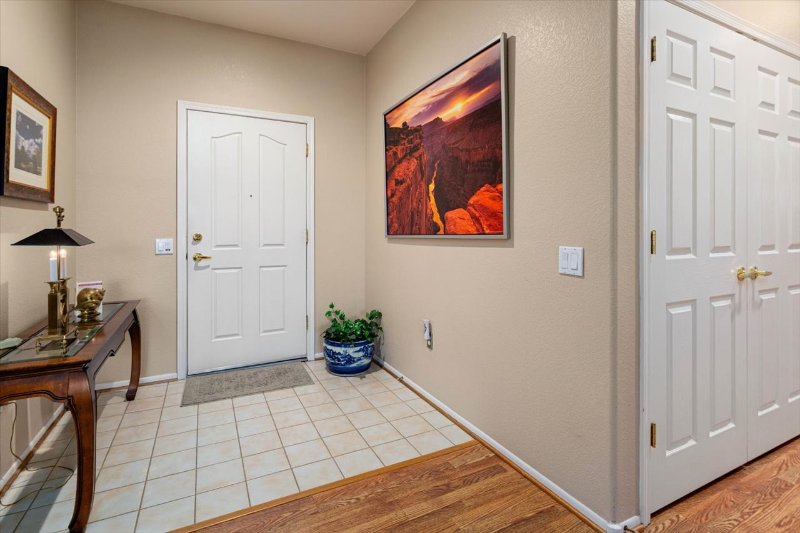 16171 W Wildflower Dr - Photo 5 of 25