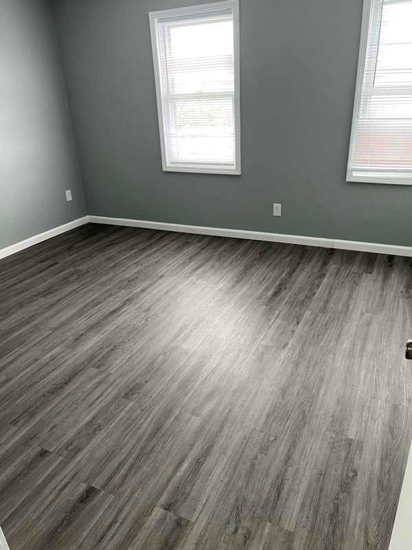 597 Jefferson St #3 - Photo 4 of 10