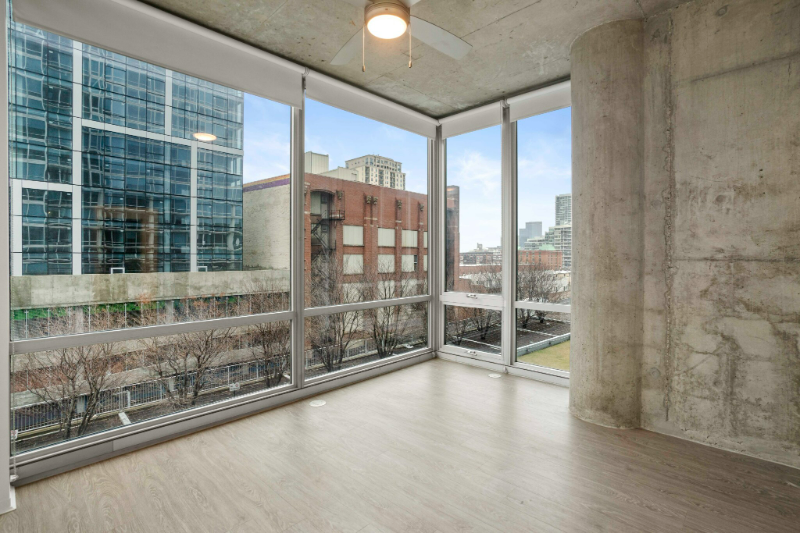1423 S State St #1402 - Photo 6 of 14