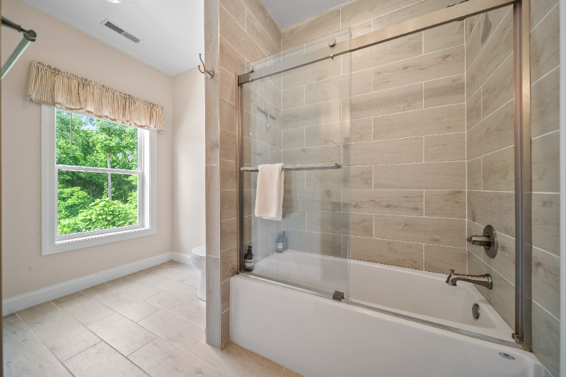 327 E Holly Ridge Rd - Photo 4 of 20