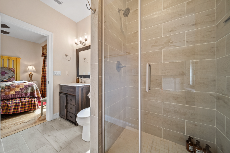 327 E Holly Ridge Rd - Photo 7 of 20