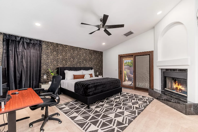 5139 E Fellars Dr - Photo 5 of 20