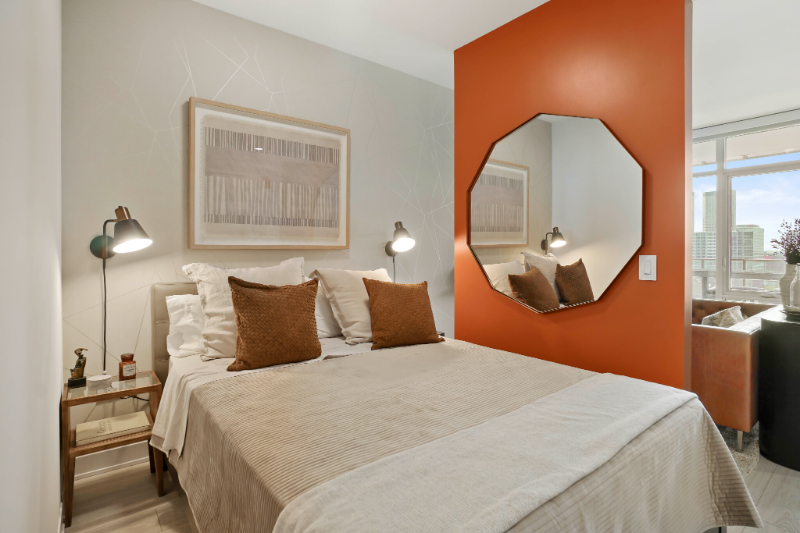 314 N Halsted St - Photo 6 of 15