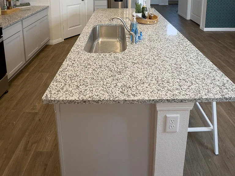 220 Brooklyn Dr - Photo 6 of 20