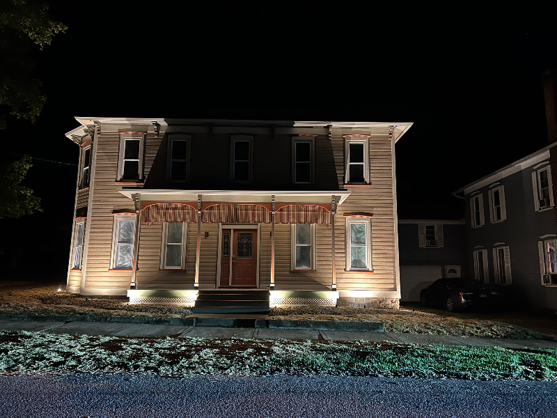 222 14th St - Photo 5 of 8
