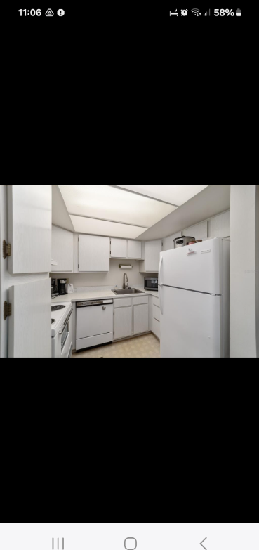 557 Midway Dr #B - Photo 7 of 19