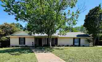 401 Lake Louise Ct - Photo 1 of 1