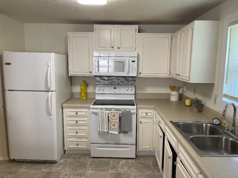 8107 Bald Ridge Dr - Photo 3 of 14