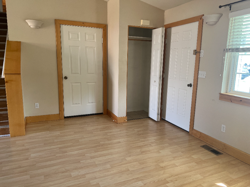 2515 Lily Dr - Photo 3 of 20