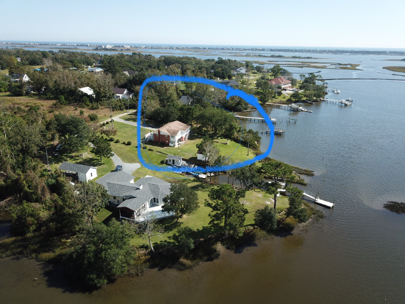 81 Dennis Dr - Photo 3 of 12