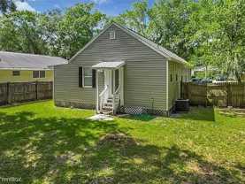 1704 W Lowry Ave - Photo 1 of 1