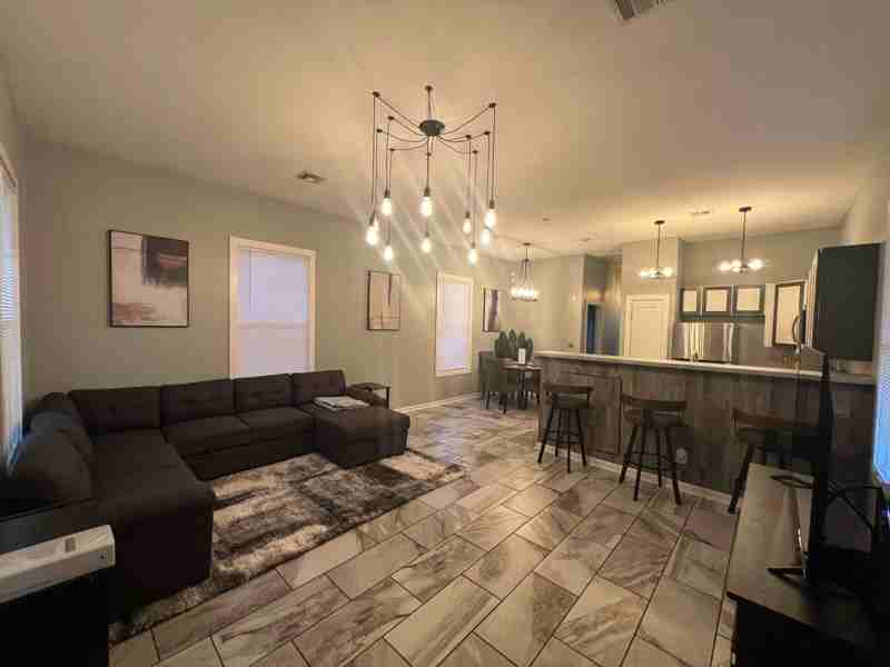 1835 Andry St - Photo 2 of 10