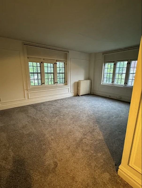 2218 N Summit Ave #204