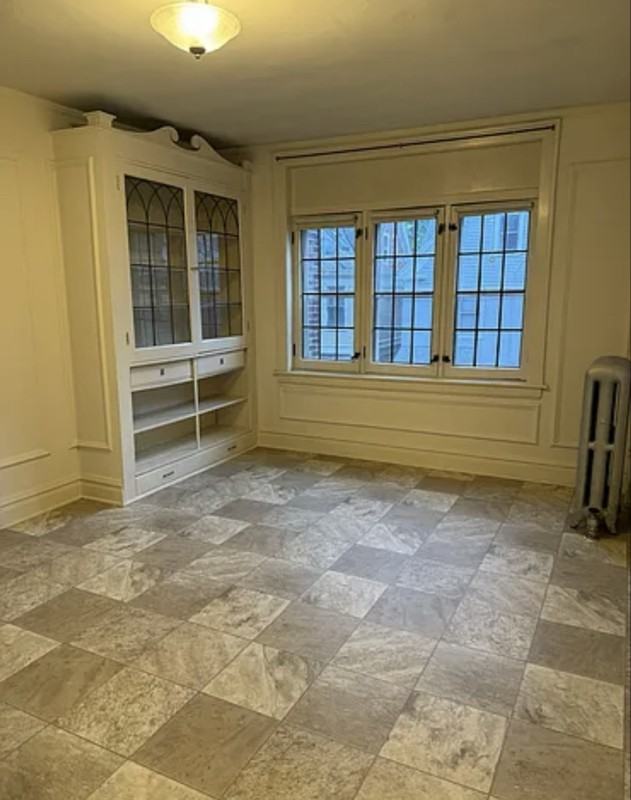 2218 N Summit Ave #204 - Photo 3 of 16