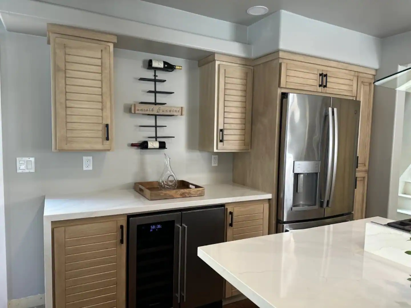 326 22nd St - Photo 4 of 16