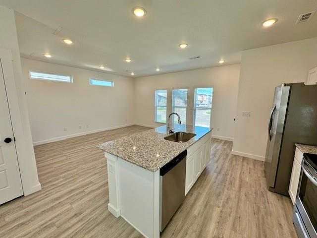 661 St Charles Pl - Photo 2 of 13