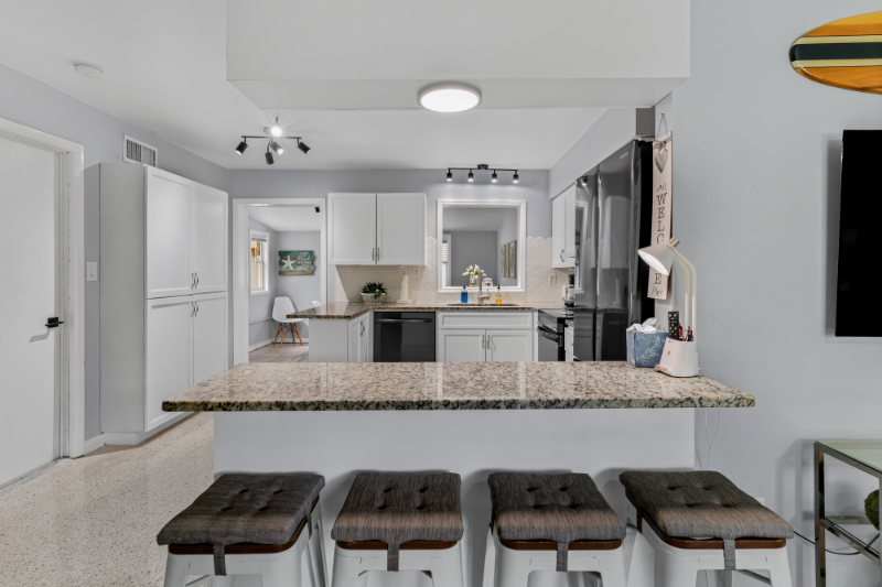 85 7th St N - Photo 6 of 20