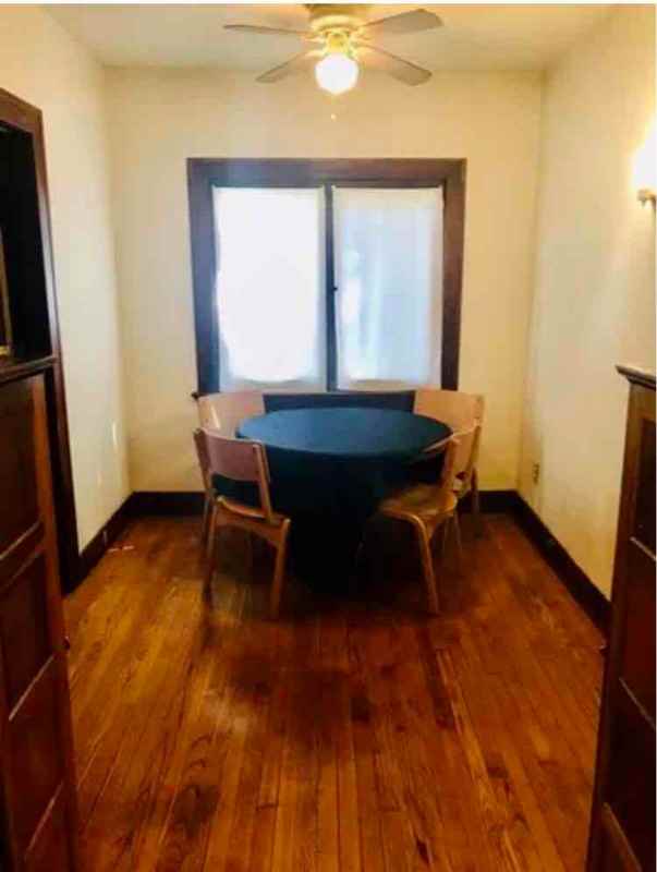 136 Lexington Ave #1 - Photo 4 of 10