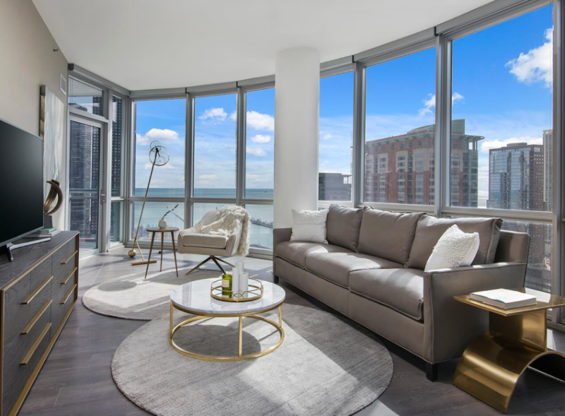 460 N Park Dr - Photo 3 of 7