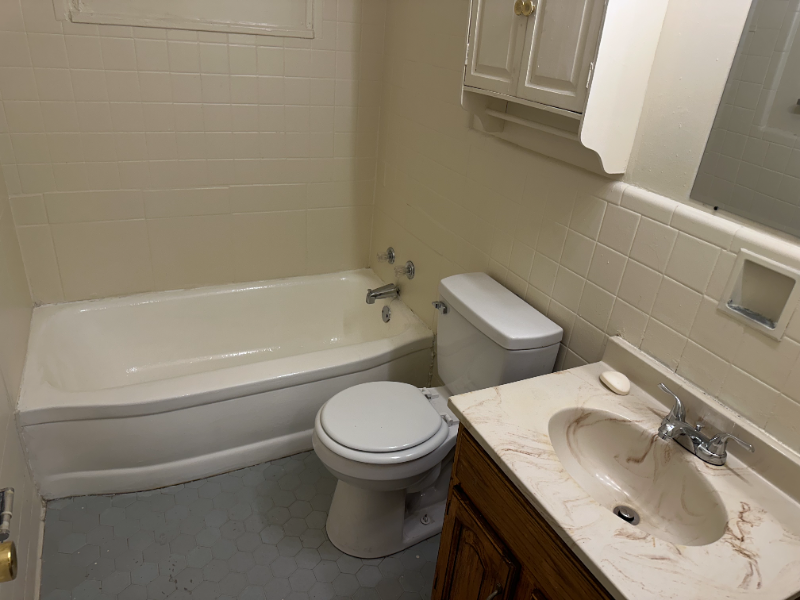 3049 Lakewood Dr - Photo 7 of 10