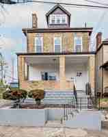 featured image of 522 Freeland St