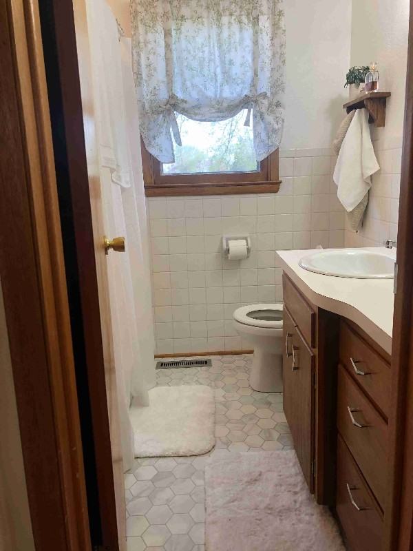 1202 W South St - Photo 6 of 10