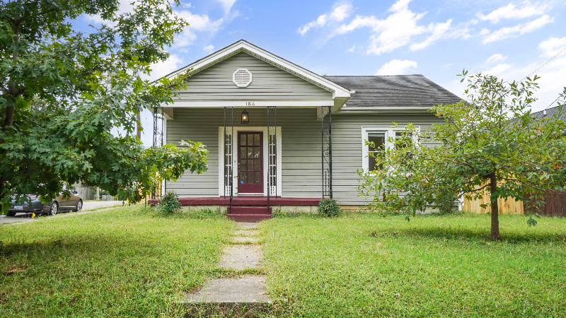 1816 Eastside Ave - Photo 2 of 19