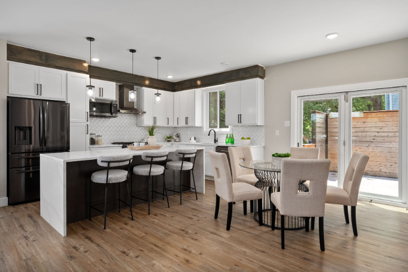 1629 Forest Ave - Photo 3 of 19