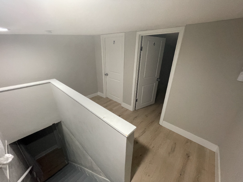 1239 Sw Garfield Ave - Photo 5 of 8