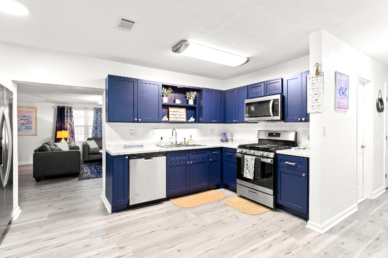 208 Newcastle Dr - Photo 7 of 21