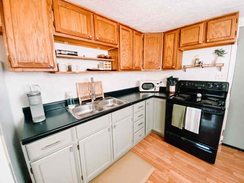 2503 Nw 19th St - Photo 4 of 15