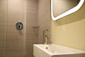 featured image of 1005 W 75th St