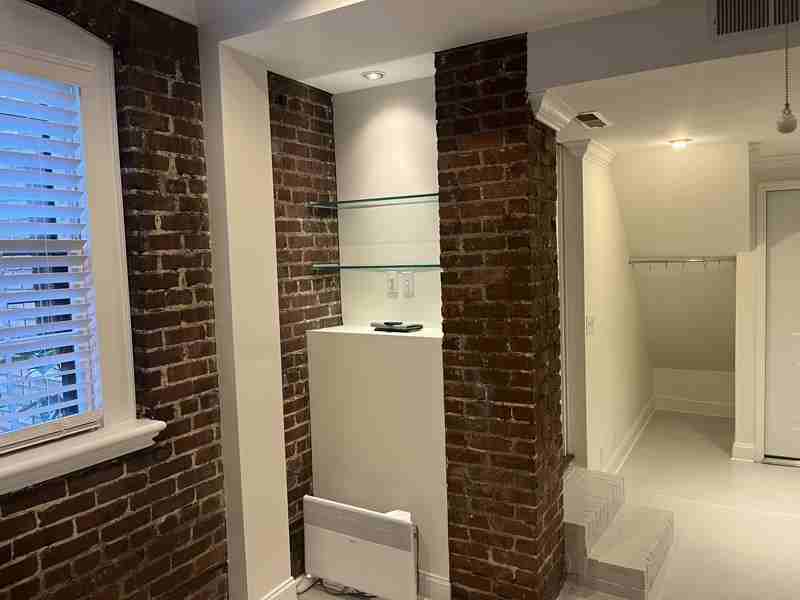 1426 Milner Cres S - Photo 7 of 19