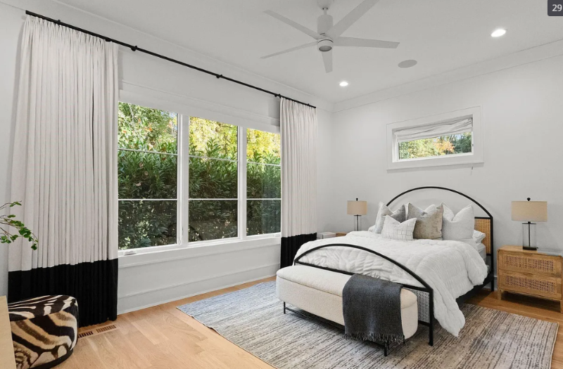 36 Coldwater Canyon Ave - Photo 2 of 5