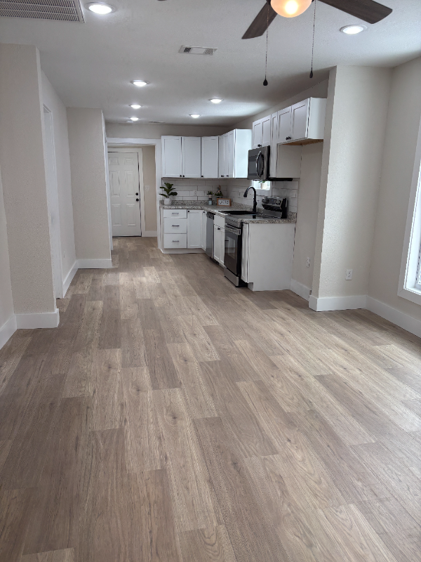 613 N 2nd St - Photo 3 of 15
