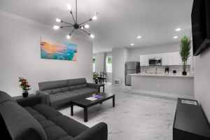 featured image of 800 Windy Hill Rd