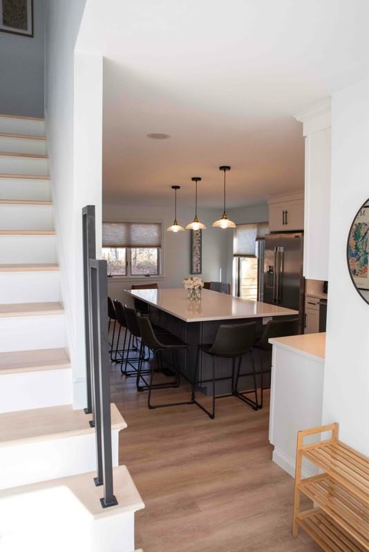 156 Tiernan Ave - Photo 3 of 28