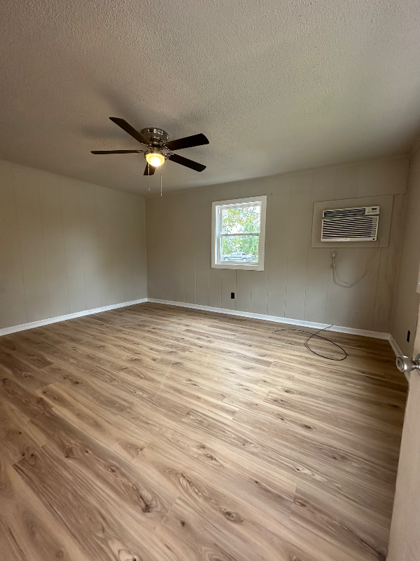 182 North St #182 - Photo 2 of 4