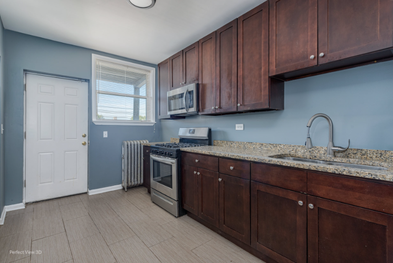 6656 S Woodlawn Ave #3 - Photo 3 of 9
