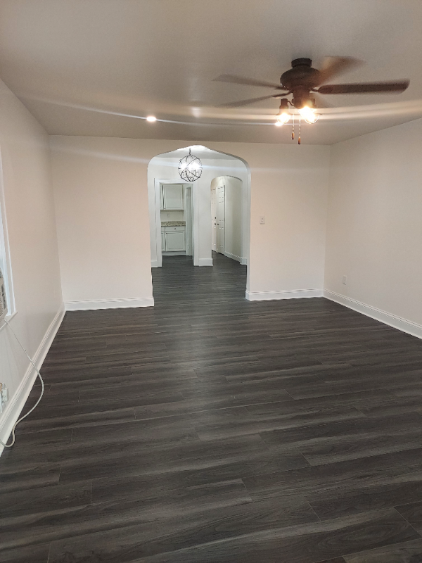 2065 Beechmont Ave #1 - Photo 3 of 16