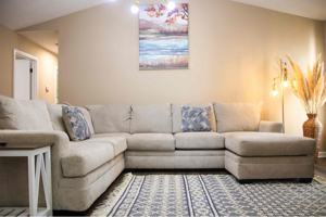 featured image of 6734 Winchester St