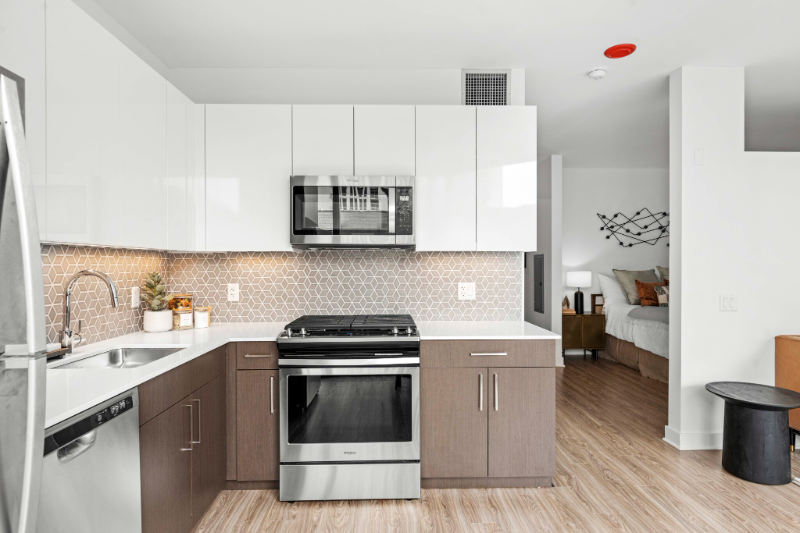 1304 S Michigan Ave - Photo 3 of 19