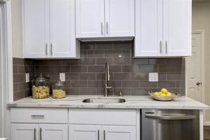 featured image of 191 N 9th St