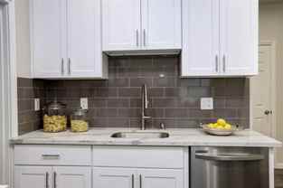 191 N 9th St - Photo 1 of 1